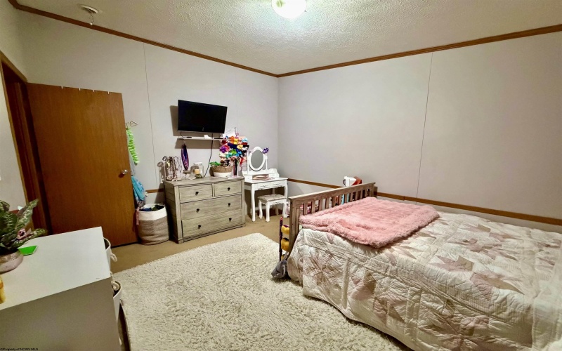 14 Longhorn Drive, Fairmont, West Virginia 26554, 4 Bedrooms Bedrooms, 8 Rooms Rooms,2 BathroomsBathrooms,Single Family Detached,For Sale,Longhorn,10164243