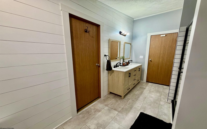 14 Longhorn Drive, Fairmont, West Virginia 26554, 4 Bedrooms Bedrooms, 8 Rooms Rooms,2 BathroomsBathrooms,Single Family Detached,For Sale,Longhorn,10164243