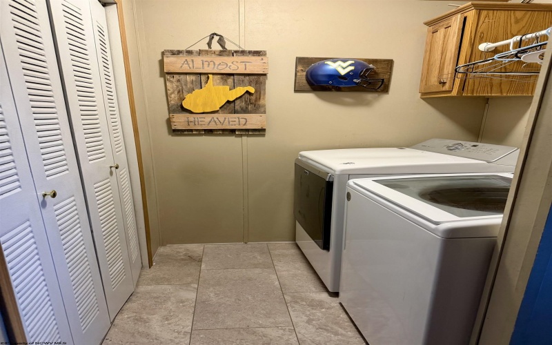 14 Longhorn Drive, Fairmont, West Virginia 26554, 4 Bedrooms Bedrooms, 8 Rooms Rooms,2 BathroomsBathrooms,Single Family Detached,For Sale,Longhorn,10164243