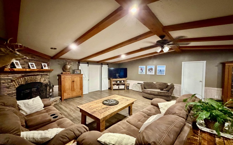 14 Longhorn Drive, Fairmont, West Virginia 26554, 4 Bedrooms Bedrooms, 8 Rooms Rooms,2 BathroomsBathrooms,Single Family Detached,For Sale,Longhorn,10164243