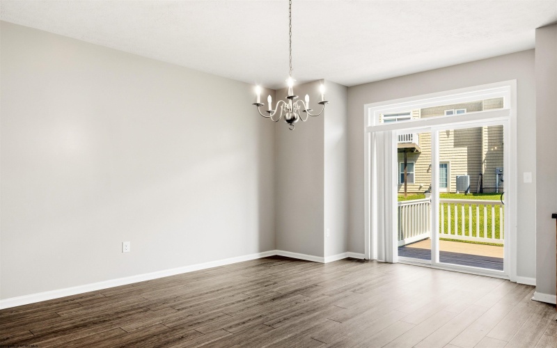 3318 Sun Court, Morgantown, West Virginia 26505, 4 Bedrooms Bedrooms, 8 Rooms Rooms,3 BathroomsBathrooms,Single Family Attached,For Sale,Sun,10164238