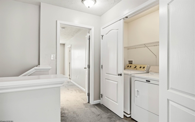 3318 Sun Court, Morgantown, West Virginia 26505, 4 Bedrooms Bedrooms, 8 Rooms Rooms,3 BathroomsBathrooms,Single Family Attached,For Sale,Sun,10164238