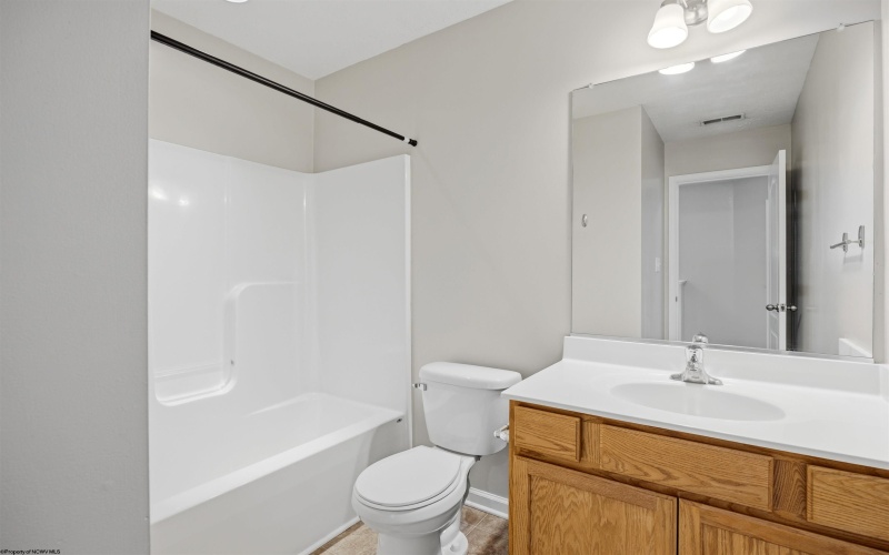 3318 Sun Court, Morgantown, West Virginia 26505, 4 Bedrooms Bedrooms, 8 Rooms Rooms,3 BathroomsBathrooms,Single Family Attached,For Sale,Sun,10164238