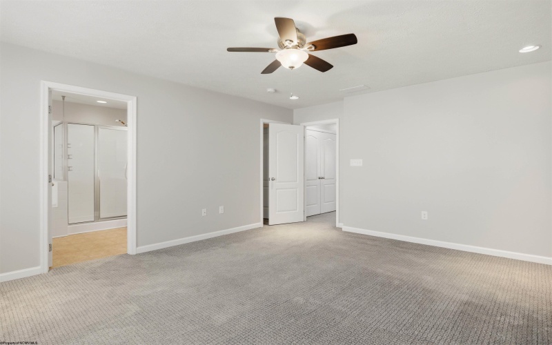 3318 Sun Court, Morgantown, West Virginia 26505, 4 Bedrooms Bedrooms, 8 Rooms Rooms,3 BathroomsBathrooms,Single Family Attached,For Sale,Sun,10164238