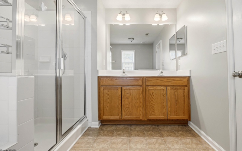 3318 Sun Court, Morgantown, West Virginia 26505, 4 Bedrooms Bedrooms, 8 Rooms Rooms,3 BathroomsBathrooms,Single Family Attached,For Sale,Sun,10164238