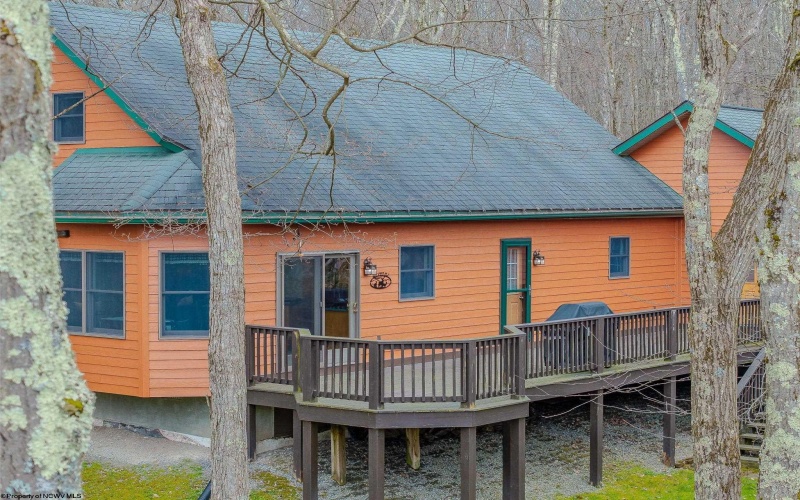 112 Sorrel Court, Terra Alta, West Virginia 26764, 2 Bedrooms Bedrooms, 7 Rooms Rooms,2 BathroomsBathrooms,Single Family Detached,For Sale,Sorrel,10164227