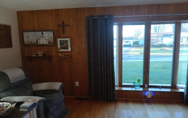 200 Nelson Road, Thomas, West Virginia 26292, 3 Bedrooms Bedrooms, 13 Rooms Rooms,3 BathroomsBathrooms,Single Family Detached,For Sale,Nelson,10162738