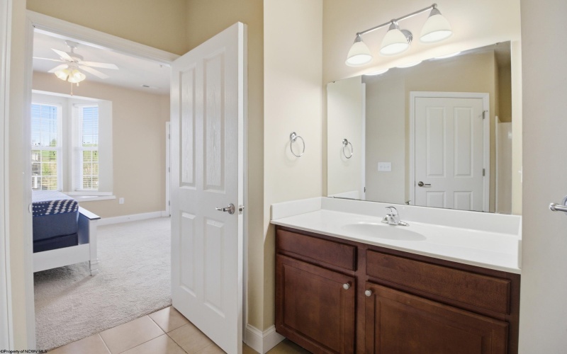 1211 Suncrest Village, Morgantown, West Virginia 26505, 2 Bedrooms Bedrooms, 6 Rooms Rooms,2 BathroomsBathrooms,Single Family Attached,For Sale,Suncrest,10164249