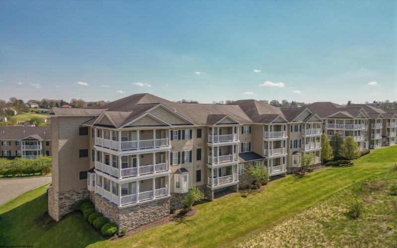 1211 Suncrest Village, Morgantown, West Virginia 26505, 2 Bedrooms Bedrooms, 6 Rooms Rooms,2 BathroomsBathrooms,Single Family Attached,For Sale,Suncrest,10164249