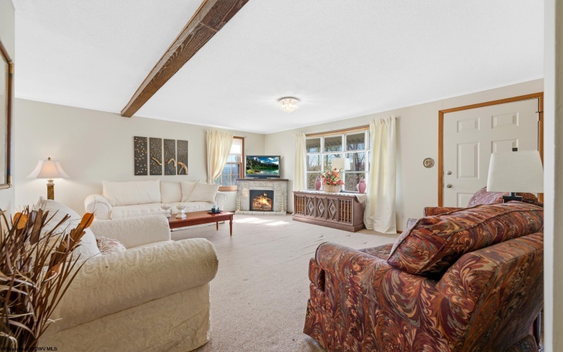 515 Suncrest Boulevard, Fairmont, West Virginia 26554, 3 Bedrooms Bedrooms, 6 Rooms Rooms,1 BathroomBathrooms,Single Family Detached,For Sale,Suncrest,10164247 515 Suncrest Boulevard, Fairmont, West Virginia 26554, 3 Bedrooms Bedrooms, 6 Rooms Rooms,1 BathroomBathrooms,Single Family Detached,For Sale,Suncrest,10164247