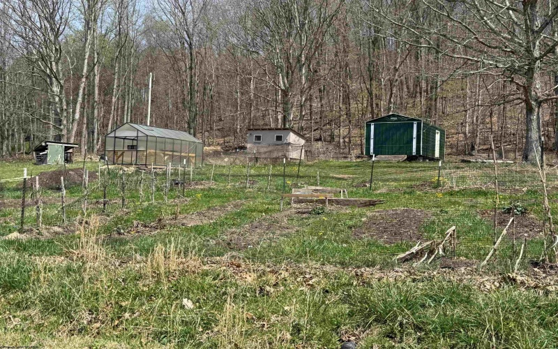 1174 Bell Crouch Road, Huttonsville, West Virginia 26273, 4 Bedrooms Bedrooms, 10 Rooms Rooms,3 BathroomsBathrooms,Single Family Detached,For Sale,Bell Crouch,10164269 1174 Bell Crouch Road, Huttonsville, West Virginia 26273, 4 Bedrooms Bedrooms, 10 Rooms Rooms,3 BathroomsBathrooms,Single Family Detached,For Sale,Bell Crouch,10164269