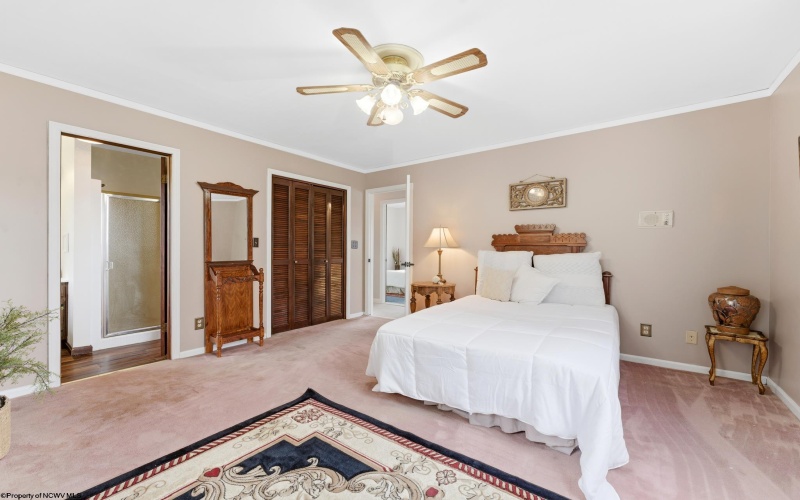 15 Main Street, Westover, West Virginia 26501, 4 Bedrooms Bedrooms, 8 Rooms Rooms,3 BathroomsBathrooms,Single Family Detached,For Sale,Main,10164253