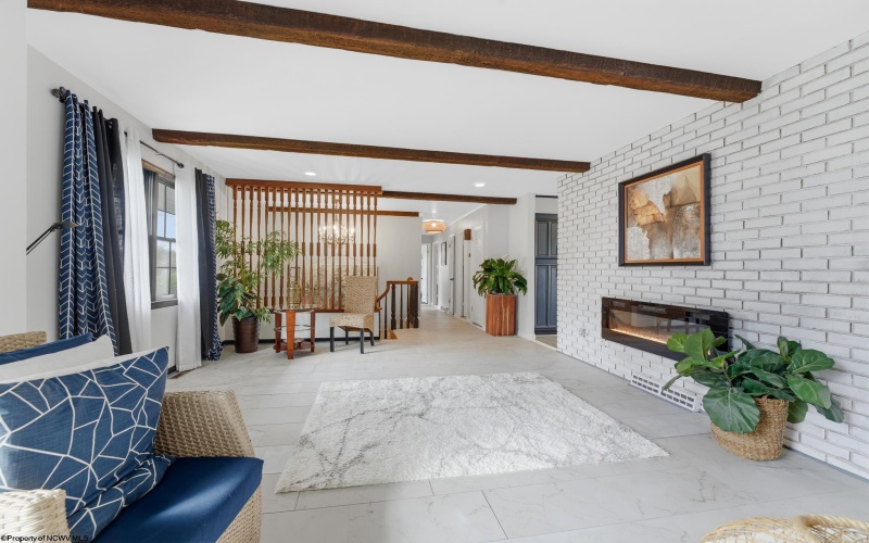 15 Main Street, Westover, West Virginia 26501, 4 Bedrooms Bedrooms, 8 Rooms Rooms,3 BathroomsBathrooms,Single Family Detached,For Sale,Main,10164253