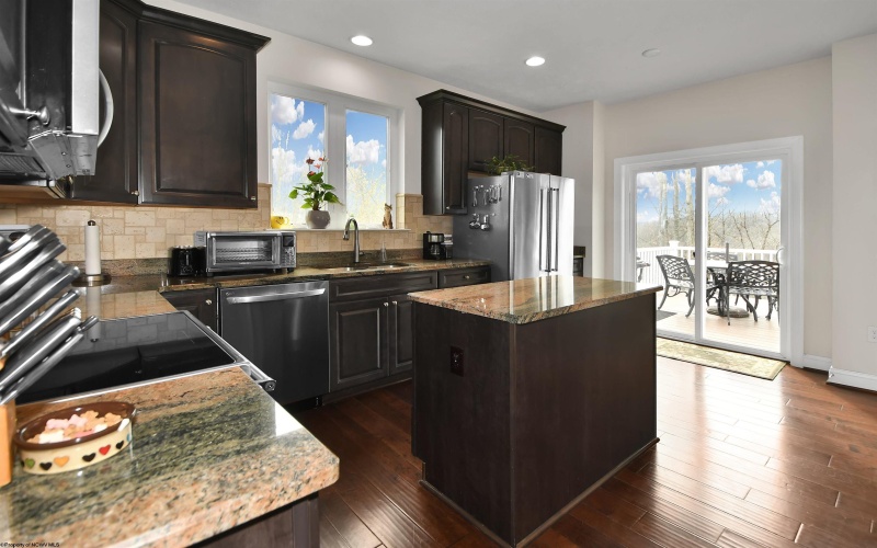 104 Caddie Court, Maidsville, West Virginia 26541, 4 Bedrooms Bedrooms, 9 Rooms Rooms,3 BathroomsBathrooms,Single Family Detached,For Sale,Caddie,10164251