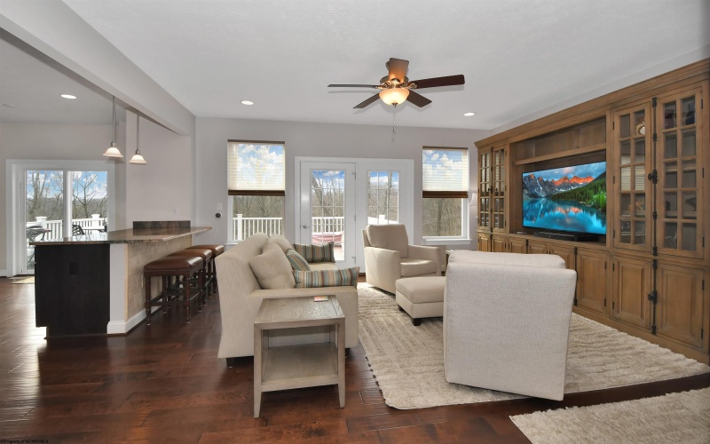 104 Caddie Court, Maidsville, West Virginia 26541, 4 Bedrooms Bedrooms, 9 Rooms Rooms,3 BathroomsBathrooms,Single Family Detached,For Sale,Caddie,10164251