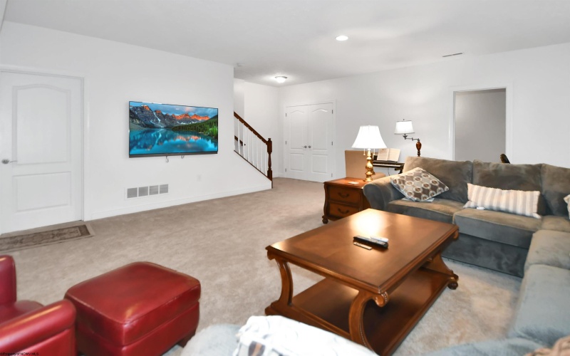 104 Caddie Court, Maidsville, West Virginia 26541, 4 Bedrooms Bedrooms, 9 Rooms Rooms,3 BathroomsBathrooms,Single Family Detached,For Sale,Caddie,10164251