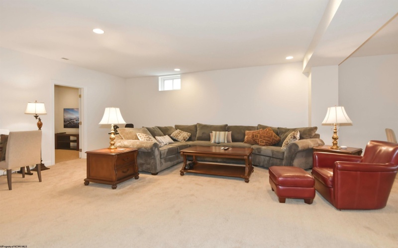 104 Caddie Court, Maidsville, West Virginia 26541, 4 Bedrooms Bedrooms, 9 Rooms Rooms,3 BathroomsBathrooms,Single Family Detached,For Sale,Caddie,10164251