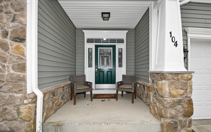 104 Caddie Court, Maidsville, West Virginia 26541, 4 Bedrooms Bedrooms, 9 Rooms Rooms,3 BathroomsBathrooms,Single Family Detached,For Sale,Caddie,10164251