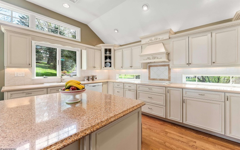 1348 Anderson Avenue, Morgantown, West Virginia 26505, 3 Bedrooms Bedrooms, 8 Rooms Rooms,3 BathroomsBathrooms,Single Family Detached,For Sale,Anderson,10164260