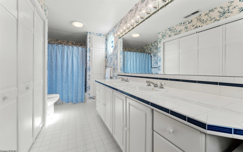 1348 Anderson Avenue, Morgantown, West Virginia 26505, 3 Bedrooms Bedrooms, 8 Rooms Rooms,3 BathroomsBathrooms,Single Family Detached,For Sale,Anderson,10164260