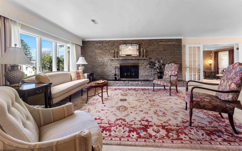 1348 Anderson Avenue, Morgantown, West Virginia 26505, 3 Bedrooms Bedrooms, 8 Rooms Rooms,3 BathroomsBathrooms,Single Family Detached,For Sale,Anderson,10164260