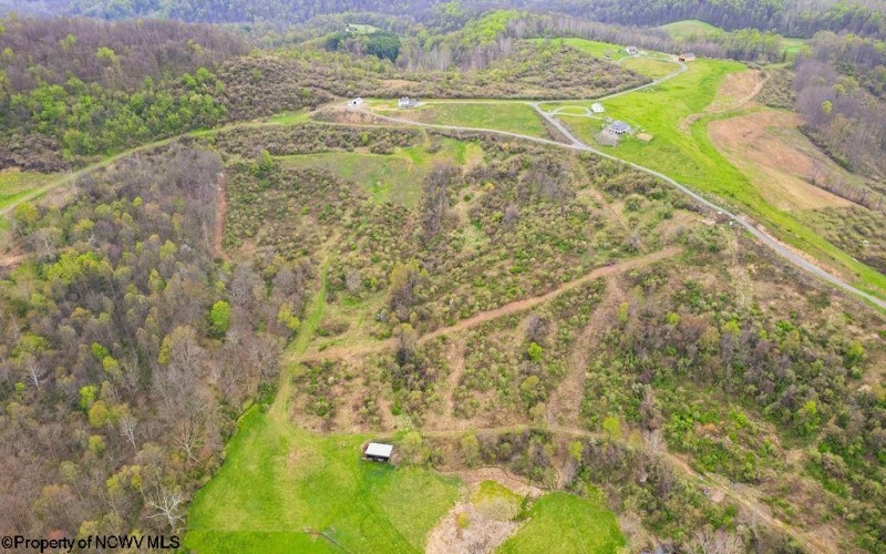 1722 Barbour Pike, Mount Clare, West Virginia 26301, 1 Bedroom Bedrooms, 4 Rooms Rooms,1 BathroomBathrooms,Single Family Detached,For Sale,Barbour,10164254