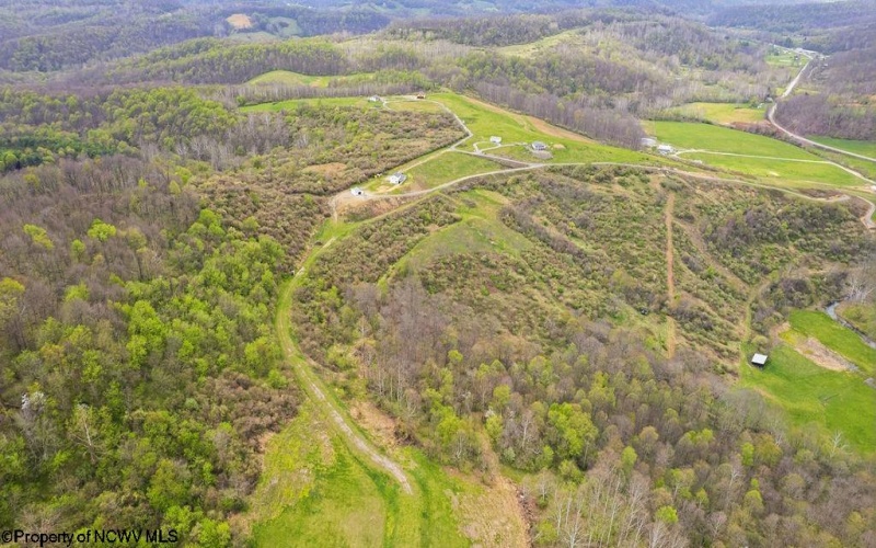 1722 Barbour Pike, Mount Clare, West Virginia 26301, 1 Bedroom Bedrooms, 4 Rooms Rooms,1 BathroomBathrooms,Single Family Detached,For Sale,Barbour,10164254