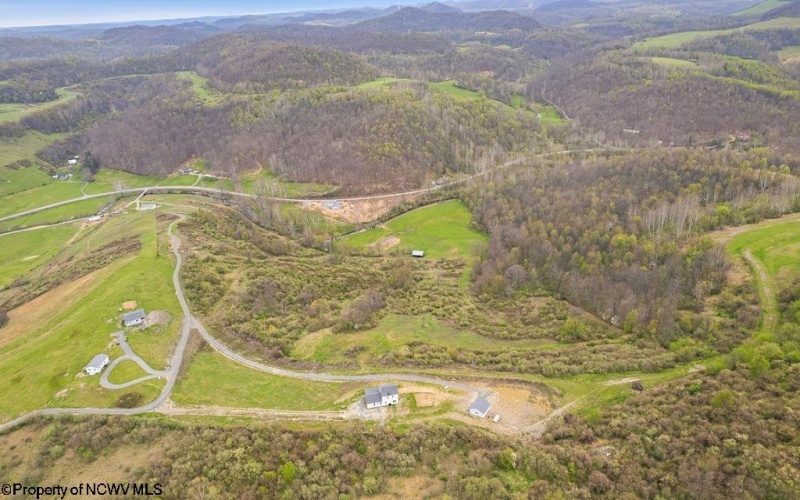 1722 Barbour Pike, Mount Clare, West Virginia 26301, 1 Bedroom Bedrooms, 4 Rooms Rooms,1 BathroomBathrooms,Single Family Detached,For Sale,Barbour,10164254