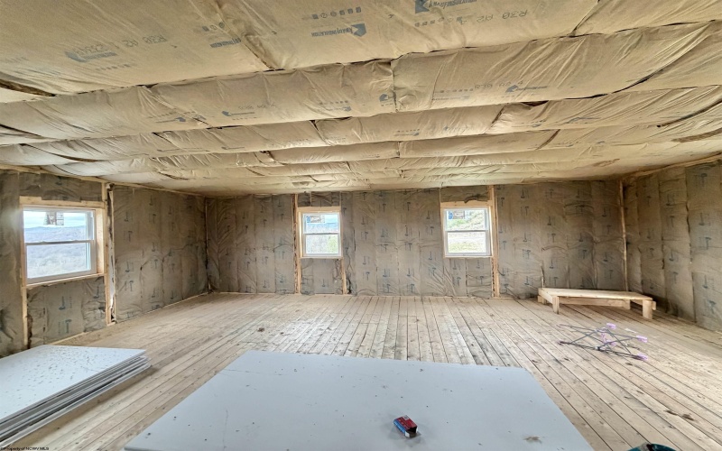 1722 Barbour Pike, Mount Clare, West Virginia 26301, 1 Bedroom Bedrooms, 4 Rooms Rooms,1 BathroomBathrooms,Single Family Detached,For Sale,Barbour,10164254