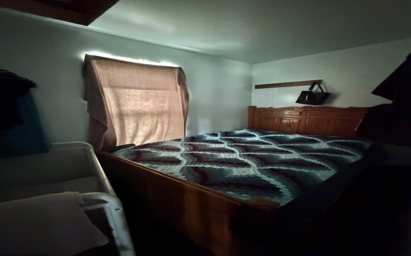 1722 Barbour Pike, Mount Clare, West Virginia 26301, 1 Bedroom Bedrooms, 4 Rooms Rooms,1 BathroomBathrooms,Single Family Detached,For Sale,Barbour,10164254