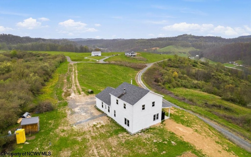 1722 Barbour Pike, Mount Clare, West Virginia 26301, 1 Bedroom Bedrooms, 4 Rooms Rooms,1 BathroomBathrooms,Single Family Detached,For Sale,Barbour,10164254