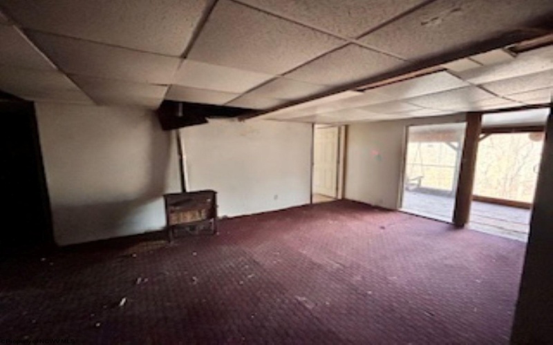 12 Lynch Road, Salem, West Virginia 26426, 3 Bedrooms Bedrooms, 9 Rooms Rooms,1 BathroomBathrooms,Single Family Detached,For Sale,Lynch,10164255