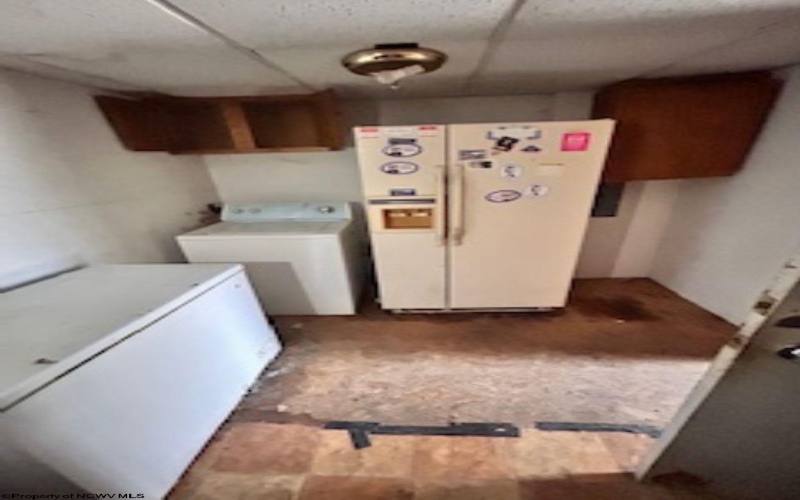 12 Lynch Road, Salem, West Virginia 26426, 3 Bedrooms Bedrooms, 9 Rooms Rooms,1 BathroomBathrooms,Single Family Detached,For Sale,Lynch,10164255