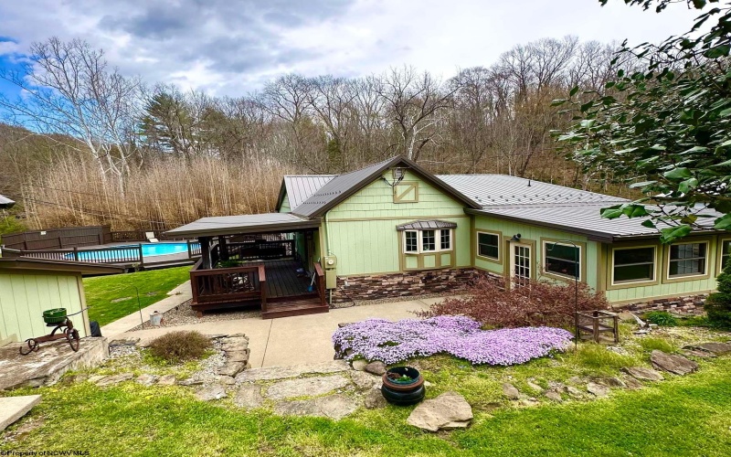 231 Catawba Road, Fairmont, West Virginia 26554, 3 Bedrooms Bedrooms, 9 Rooms Rooms,2 BathroomsBathrooms,Single Family Detached,For Sale,Catawba,10164268 231 Catawba Road, Fairmont, West Virginia 26554, 3 Bedrooms Bedrooms, 9 Rooms Rooms,2 BathroomsBathrooms,Single Family Detached,For Sale,Catawba,10164268