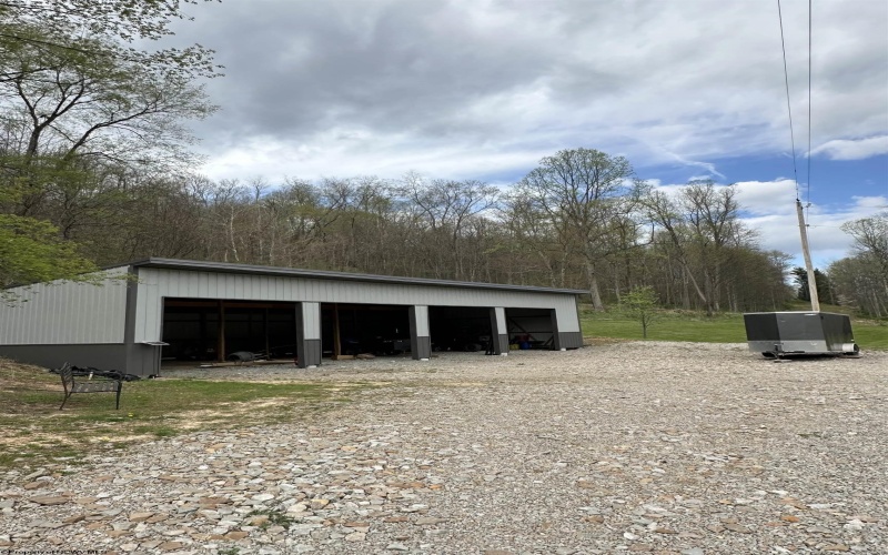231 Catawba Road, Fairmont, West Virginia 26554, 3 Bedrooms Bedrooms, 9 Rooms Rooms,2 BathroomsBathrooms,Single Family Detached,For Sale,Catawba,10164268 231 Catawba Road, Fairmont, West Virginia 26554, 3 Bedrooms Bedrooms, 9 Rooms Rooms,2 BathroomsBathrooms,Single Family Detached,For Sale,Catawba,10164268
