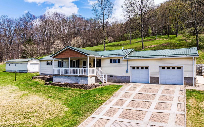 271 Statler Run Road, Fairview, West Virginia 26570-9999, 3 Bedrooms Bedrooms, 6 Rooms Rooms,2 BathroomsBathrooms,Single Family Detached,For Sale,Statler Run,10164259
