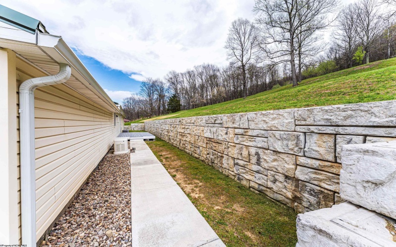 271 Statler Run Road, Fairview, West Virginia 26570-9999, 3 Bedrooms Bedrooms, 6 Rooms Rooms,2 BathroomsBathrooms,Single Family Detached,For Sale,Statler Run,10164259