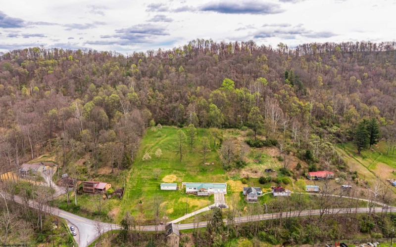 271 Statler Run Road, Fairview, West Virginia 26570-9999, 3 Bedrooms Bedrooms, 6 Rooms Rooms,2 BathroomsBathrooms,Single Family Detached,For Sale,Statler Run,10164259