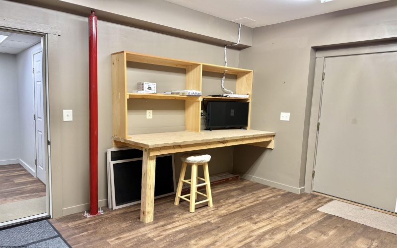 310 Hawthorne Point, Dryfork, West Virginia 26263, 3 Bedrooms Bedrooms, 13 Rooms Rooms,2 BathroomsBathrooms,Single Family Detached,For Sale,Hawthorne,10164263