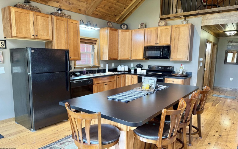 310 Hawthorne Point, Dryfork, West Virginia 26263, 3 Bedrooms Bedrooms, 13 Rooms Rooms,2 BathroomsBathrooms,Single Family Detached,For Sale,Hawthorne,10164263