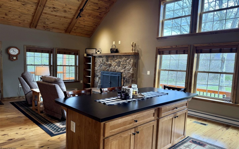 310 Hawthorne Point, Dryfork, West Virginia 26263, 3 Bedrooms Bedrooms, 13 Rooms Rooms,2 BathroomsBathrooms,Single Family Detached,For Sale,Hawthorne,10164263