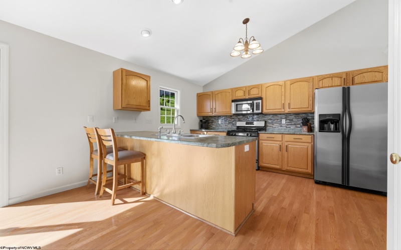 267 Hanalei Drive, Morgantown, West Virginia 26508, 3 Bedrooms Bedrooms, 7 Rooms Rooms,3 BathroomsBathrooms,Single Family Detached,For Sale,Hanalei,10164261