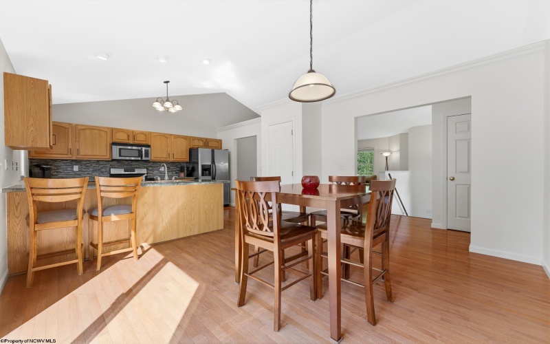 267 Hanalei Drive, Morgantown, West Virginia 26508, 3 Bedrooms Bedrooms, 7 Rooms Rooms,3 BathroomsBathrooms,Single Family Detached,For Sale,Hanalei,10164261