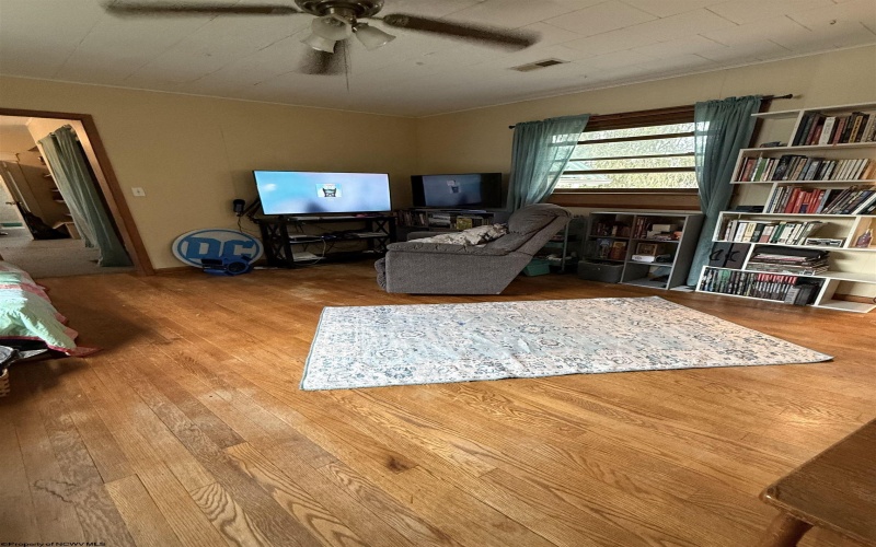 97 High Street, Philippi, West Virginia 26416, 3 Bedrooms Bedrooms, 7 Rooms Rooms,2 BathroomsBathrooms,Single Family Detached,For Sale,High,10164264 97 High Street, Philippi, West Virginia 26416, 3 Bedrooms Bedrooms, 7 Rooms Rooms,2 BathroomsBathrooms,Single Family Detached,For Sale,High,10164264