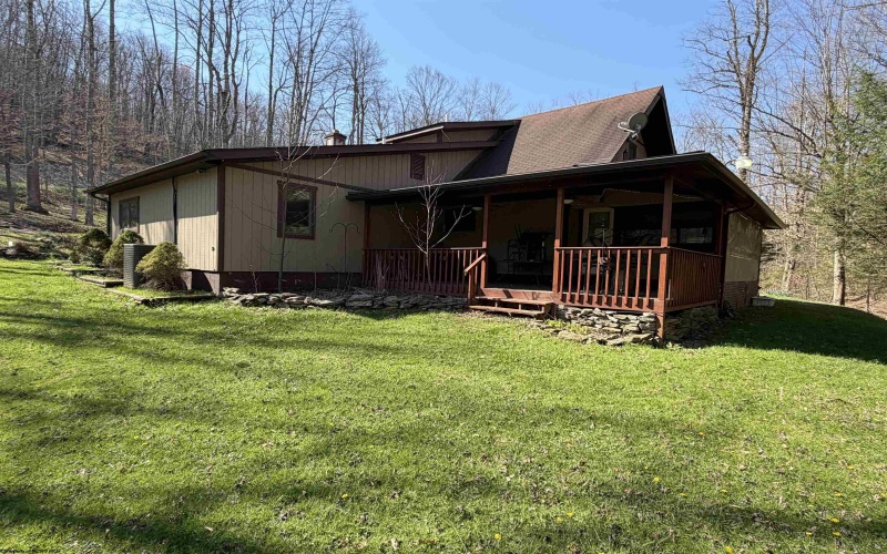 3940 Buckhannon Pike, Coalton, West Virginia 26257, 3 Bedrooms Bedrooms, 9 Rooms Rooms,2 BathroomsBathrooms,Single Family Detached,For Sale,Buckhannon,10164274 3940 Buckhannon Pike, Coalton, West Virginia 26257, 3 Bedrooms Bedrooms, 9 Rooms Rooms,2 BathroomsBathrooms,Single Family Detached,For Sale,Buckhannon,10164274