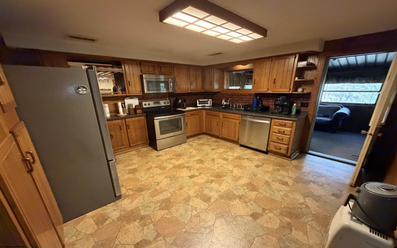 3940 Buckhannon Pike, Coalton, West Virginia 26257, 3 Bedrooms Bedrooms, 9 Rooms Rooms,2 BathroomsBathrooms,Single Family Detached,For Sale,Buckhannon,10164274 3940 Buckhannon Pike, Coalton, West Virginia 26257, 3 Bedrooms Bedrooms, 9 Rooms Rooms,2 BathroomsBathrooms,Single Family Detached,For Sale,Buckhannon,10164274