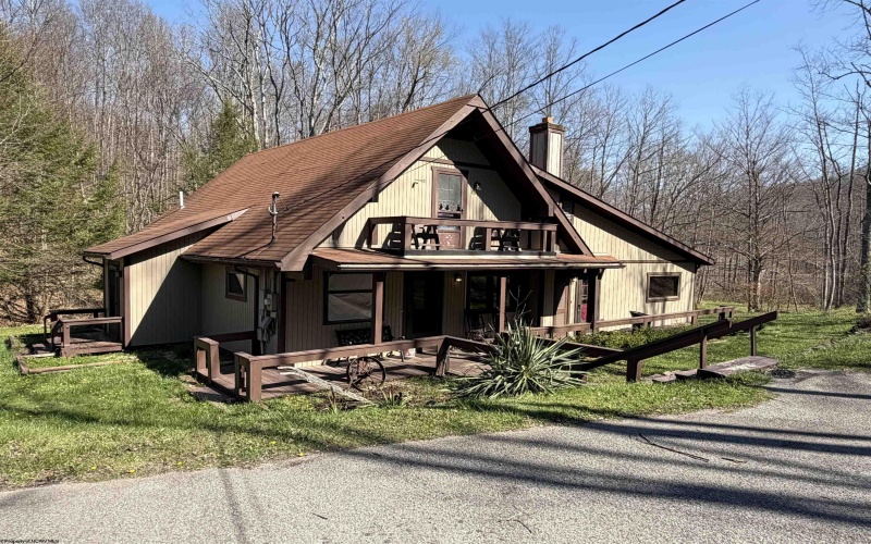 3940 Buckhannon Pike, Coalton, West Virginia 26257, 3 Bedrooms Bedrooms, 9 Rooms Rooms,2 BathroomsBathrooms,Single Family Detached,For Sale,Buckhannon,10164274 3940 Buckhannon Pike, Coalton, West Virginia 26257, 3 Bedrooms Bedrooms, 9 Rooms Rooms,2 BathroomsBathrooms,Single Family Detached,For Sale,Buckhannon,10164274