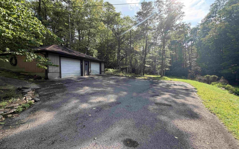 3940 Buckhannon Pike, Coalton, West Virginia 26257, 3 Bedrooms Bedrooms, 9 Rooms Rooms,3 BathroomsBathrooms,Single Family Detached,For Sale,Buckhannon,0,10164274