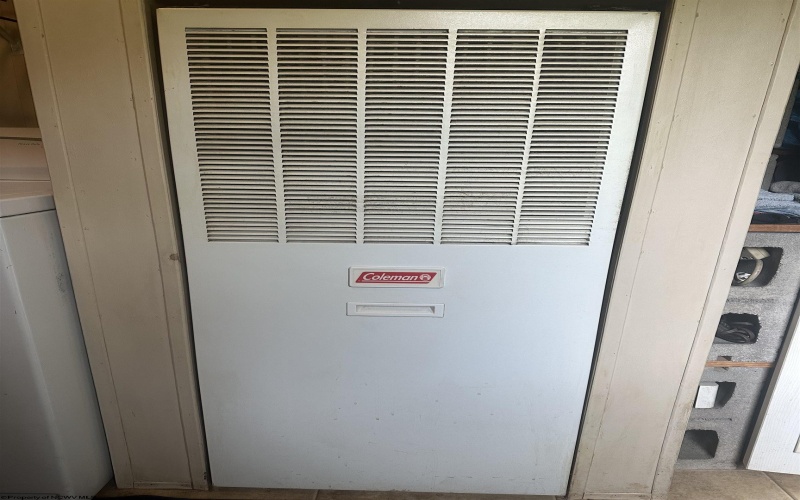 407 Gall Street, Philippi, West Virginia 26416, 3 Bedrooms Bedrooms, 5 Rooms Rooms,2 BathroomsBathrooms,Single Family Detached,For Sale,Gall,10164271