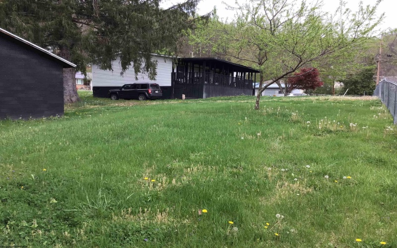 407 Gall Street, Philippi, West Virginia 26416, 3 Bedrooms Bedrooms, 5 Rooms Rooms,2 BathroomsBathrooms,Single Family Detached,For Sale,Gall,10164271